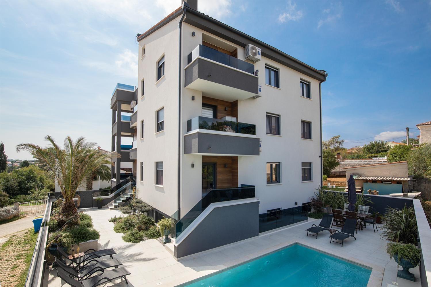 Apartments Sara II Ližnjan Extérieur photo